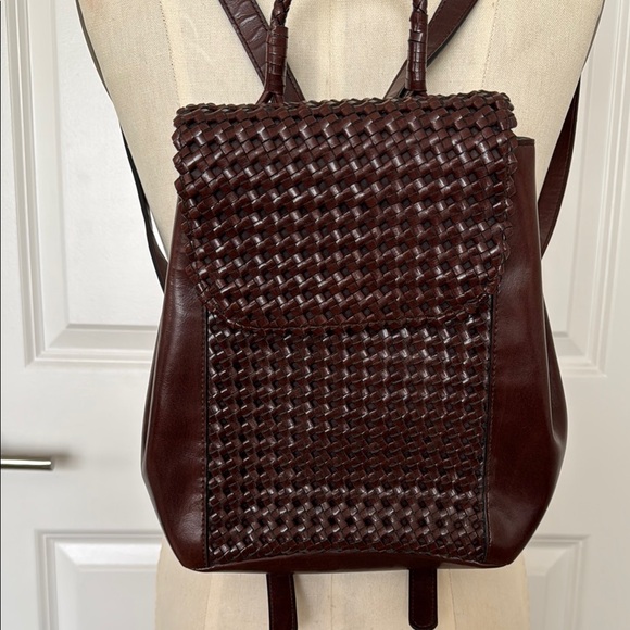 Liz Claiborne Vintage Brown Macrame Leather Backpack - Picture 2 of 10